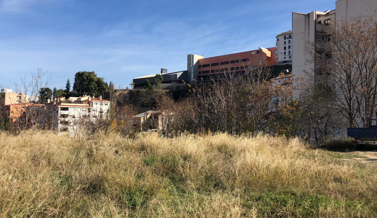 Amplia-parcela-en-la-zona-Beniata-paisaje2