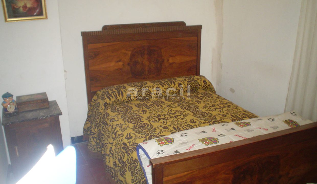 Casa-de-pueblo-iluminada-3-foot