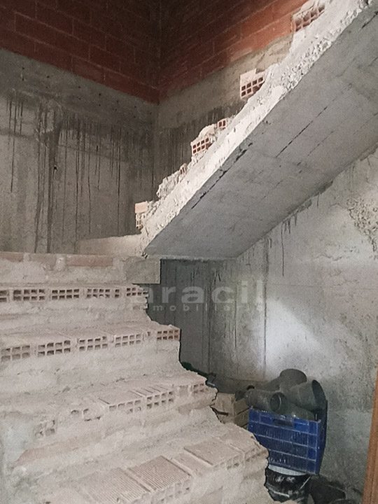 Chalet-en-venta-para-acabar-en-Gormaig-1