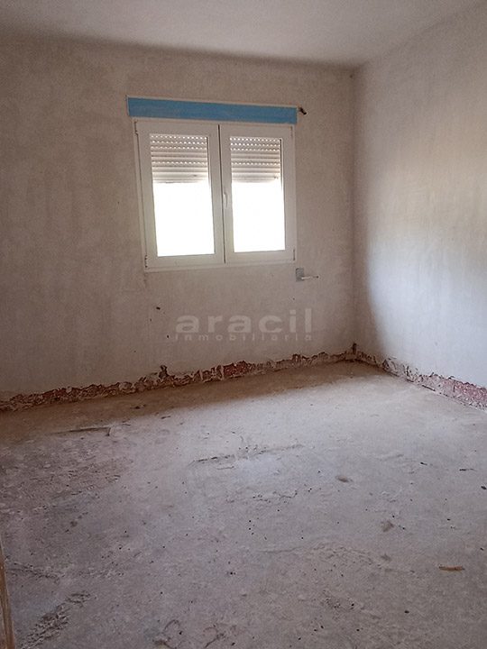 Chalet-en-venta-para-acabar-en-Gormaig-14