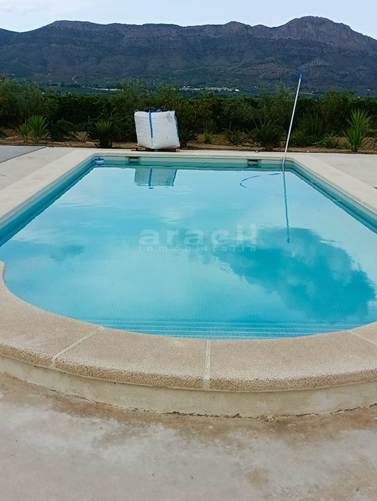 Comprar-casa-de-campo-moderna-en-Alicante-10
