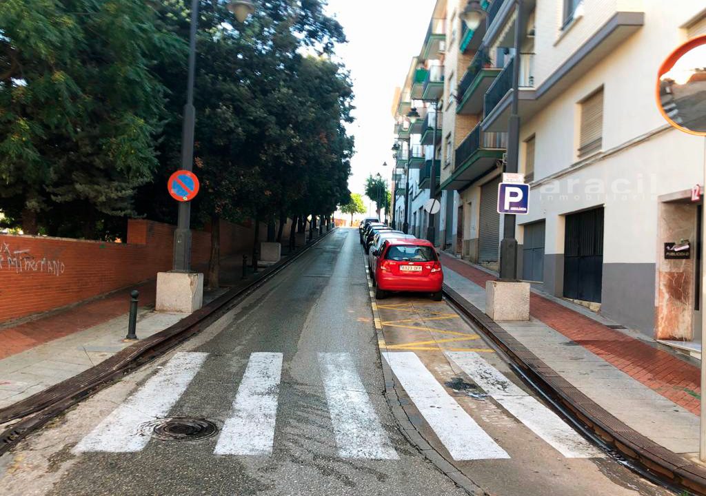 Local-bien-iluminado-en-la-zona-alta-3