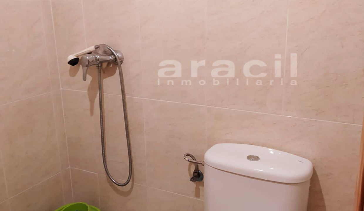 Local-de-alquiler-en-pleno-centro-13