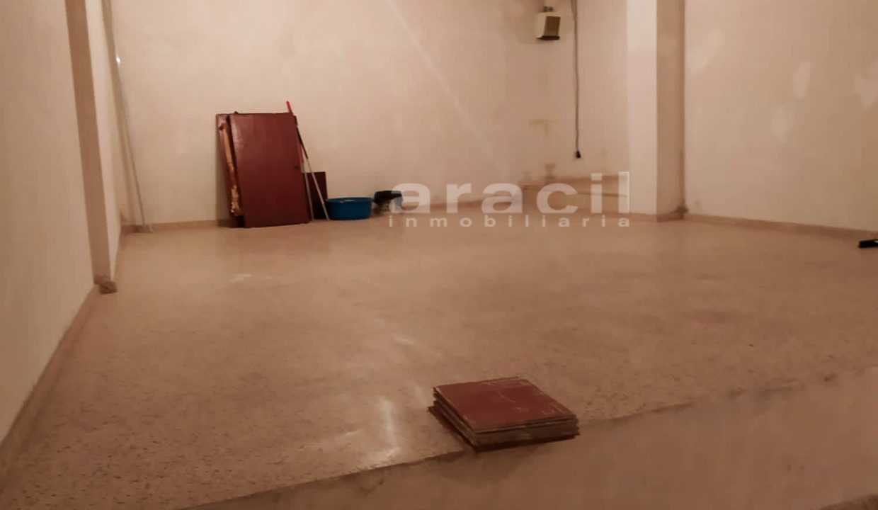 Local-de-alquiler-en-pleno-centro-17
