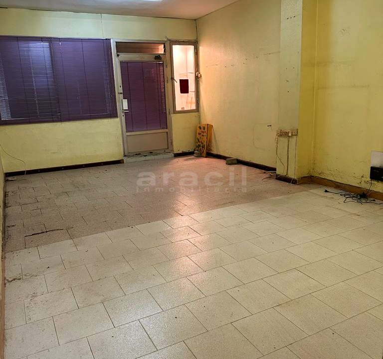 Local-espacioso-a-buen-precio-en-venta-en-Alcoy-7