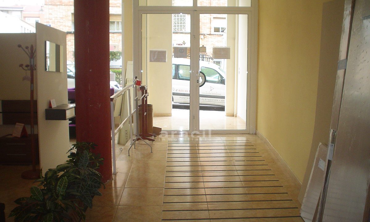 Local-grande-en-venta-en-Alcoy-2