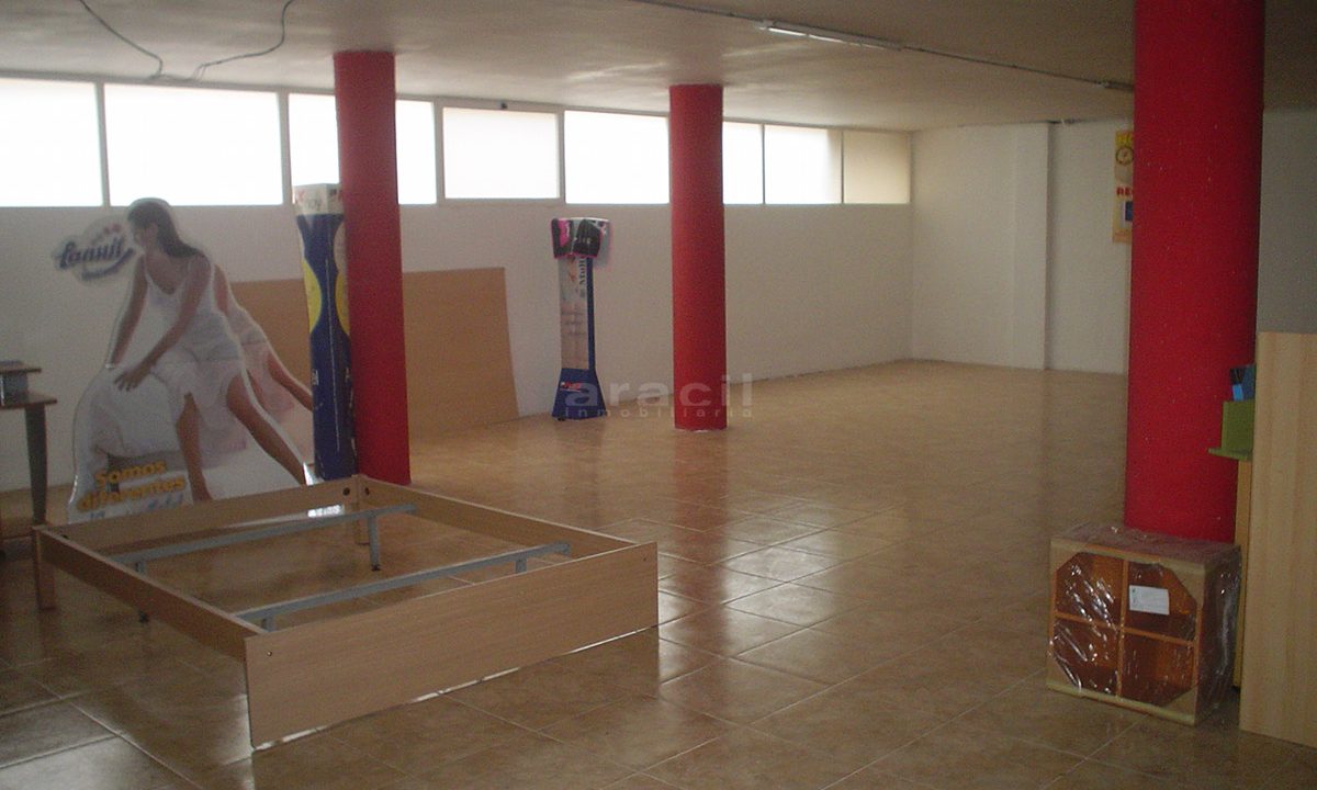 Local-grande-en-venta-en-Alcoy-5