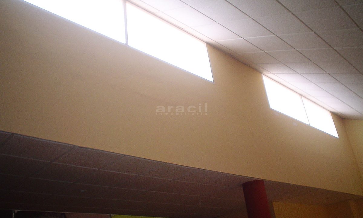 Local-grande-en-venta-en-Alcoy-8