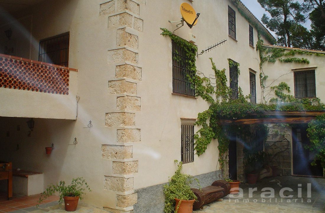 Masia en venta en la Fuente Roja 27