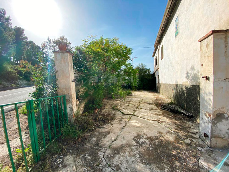 Masia-para-reformar-a-la-venta-en-Cocentaina-Alicante-11