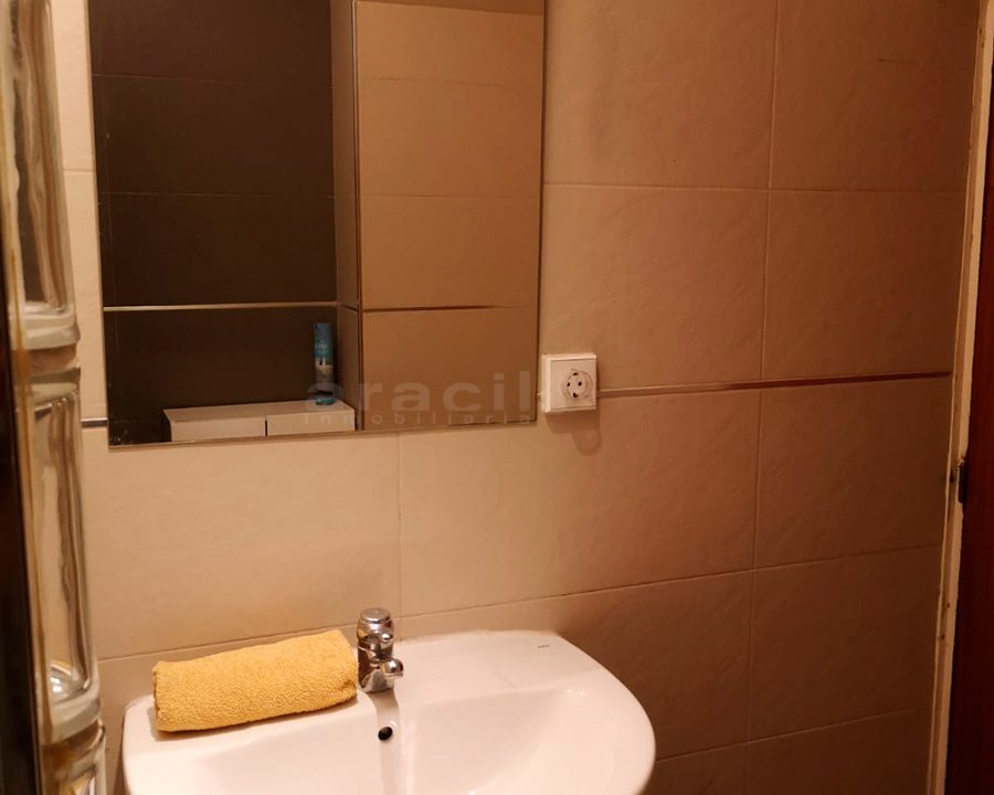 Piso-espacioso-en-venta-en-Santa-Rosa-11