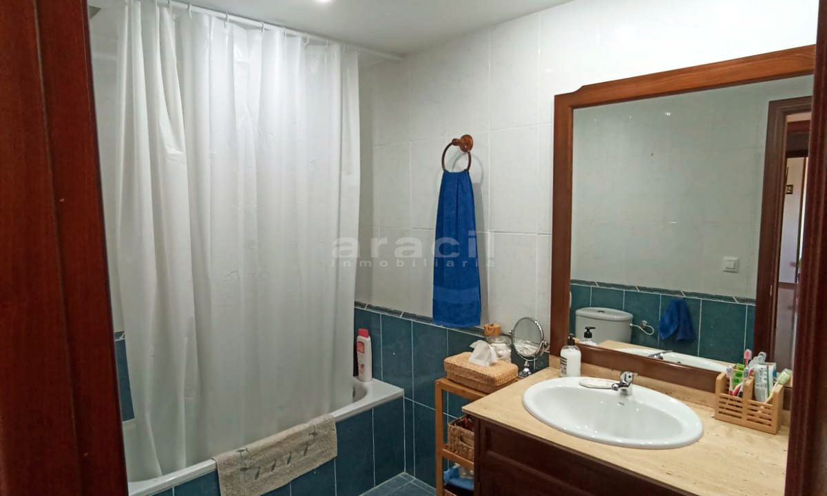 Piso-luminoso-con-vistas-en-venta-cerca-del-centro-20