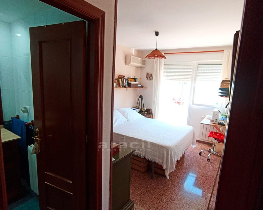 Piso-luminoso-con-vistas-en-venta-cerca-del-centro-24