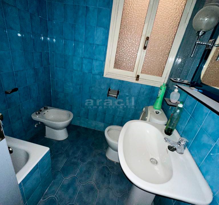 Piso-luminoso-y-espacioso-con-balcon-en-venta-en-Alcoy-26