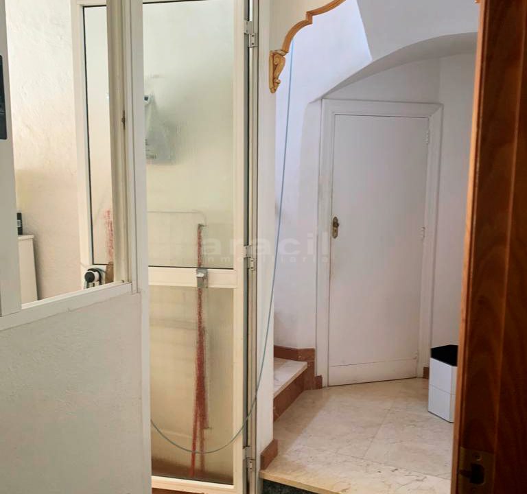 Se-vende-casa-unifamiliar-espaciosa-en-Alcoy-19