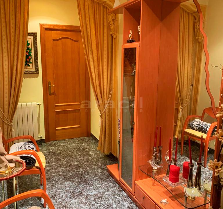 Se-vende-casa-unifamiliar-espaciosa-en-Alcoy-22