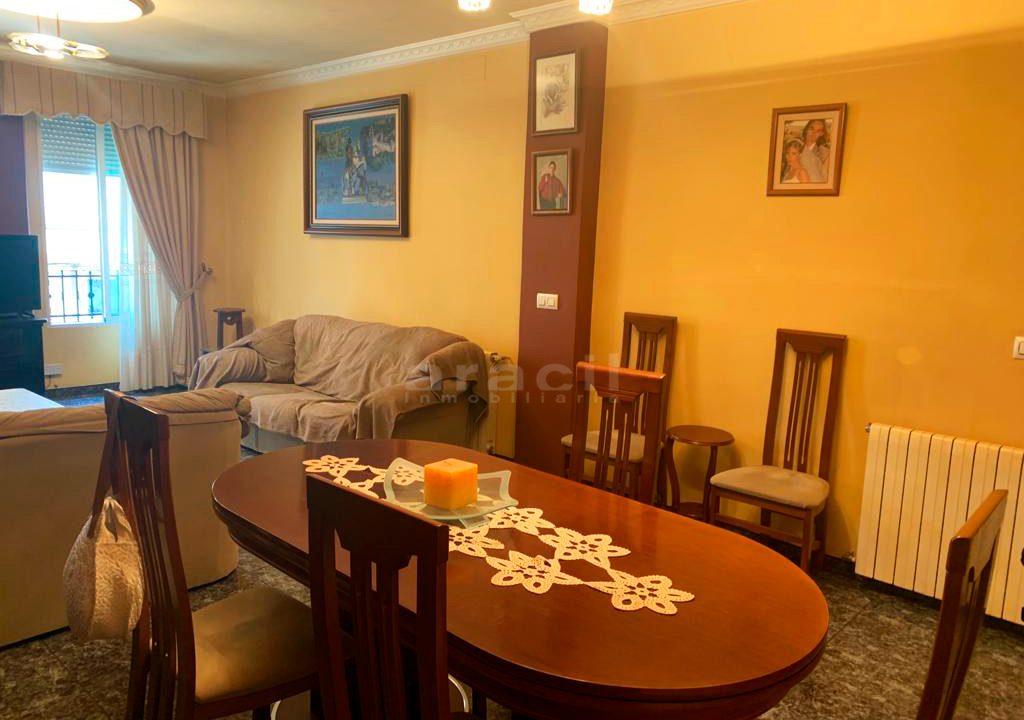 Se-vende-casa-unifamiliar-espaciosa-en-Alcoy-27