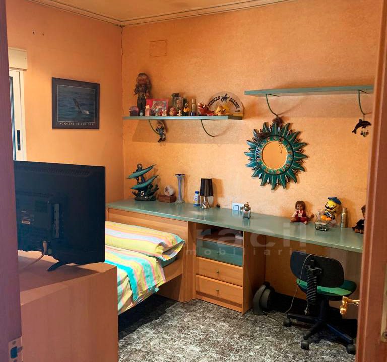 Se-vende-casa-unifamiliar-espaciosa-en-Alcoy-7