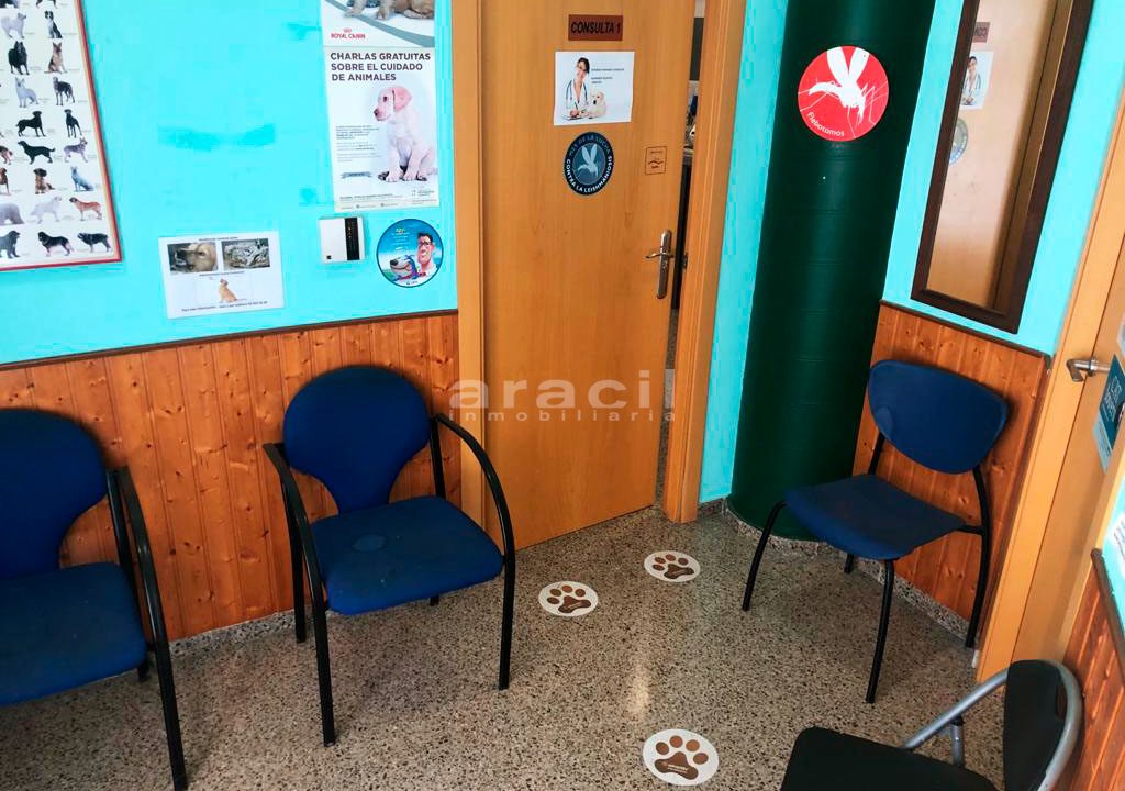 local-amplio-foto-12