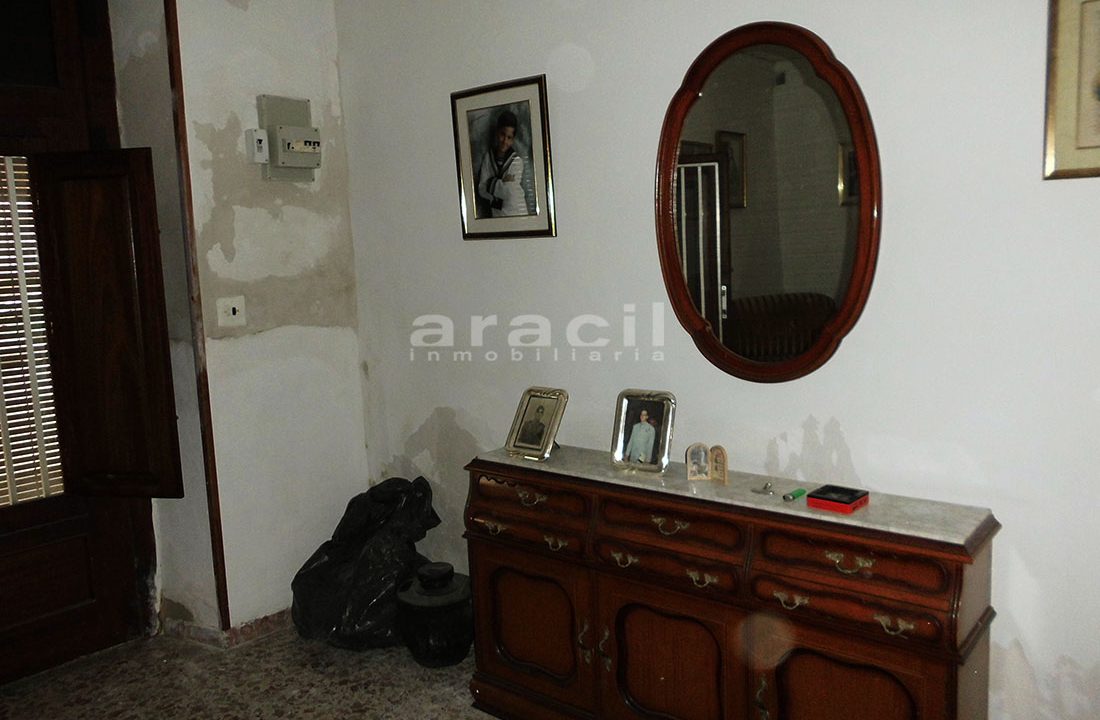 Amplia Casa de Pueblo en Beniarrés 17