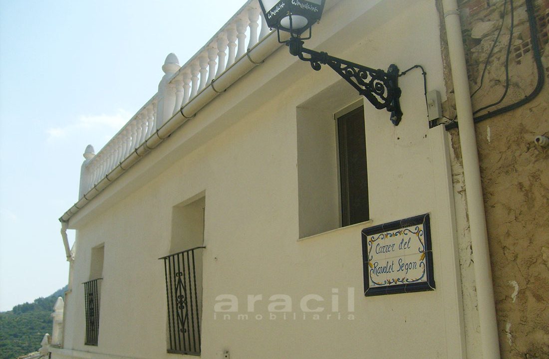 Casa de Pueblo en Almudaina Reformada 27
