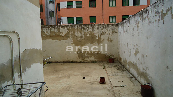 Nave en alquiler en ensanche 3