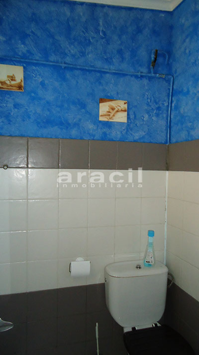 Nave en alquiler en ensanche 4