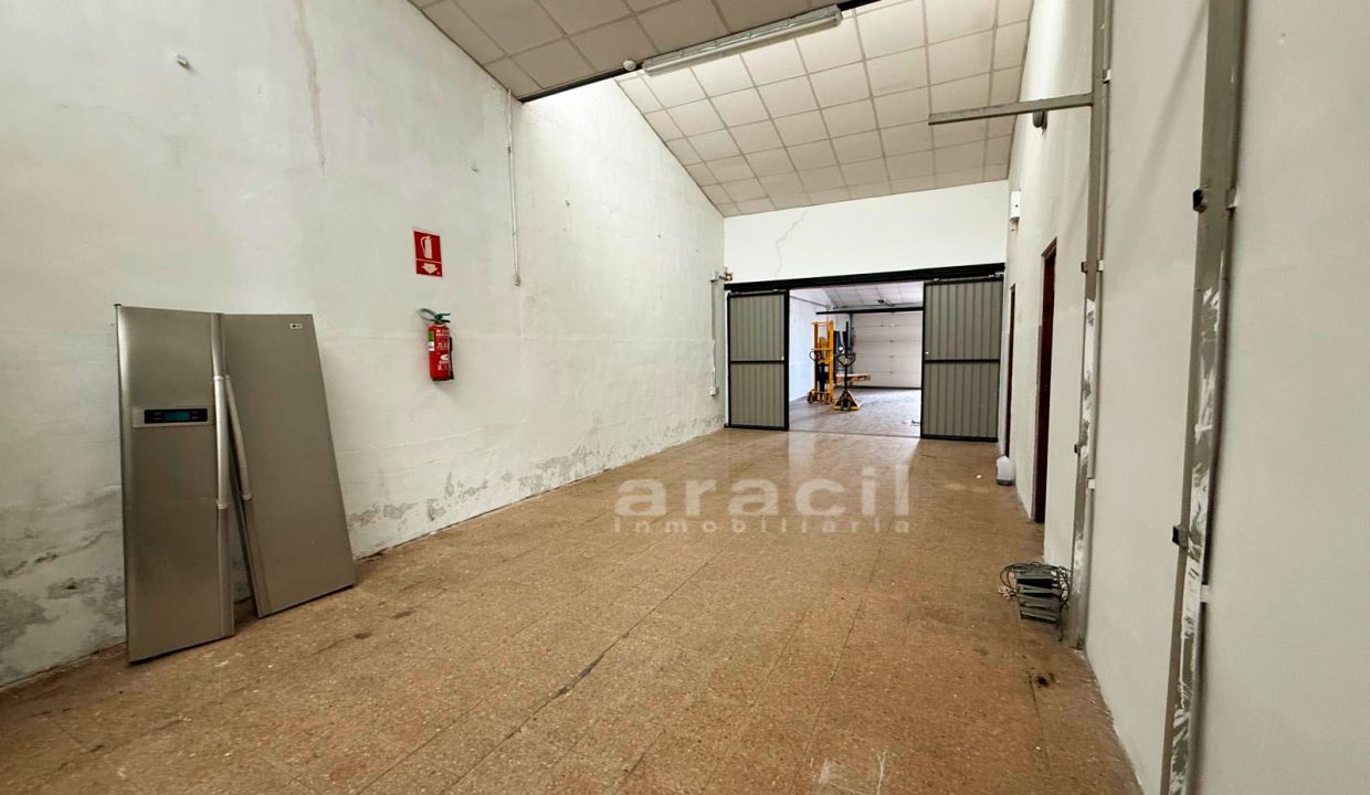 Nave en venta en la zona alta 20