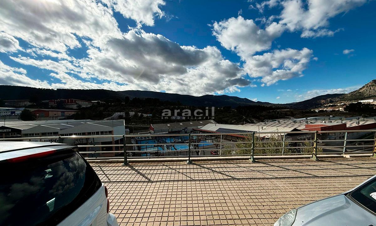 Nave en venta en la zona alta 5