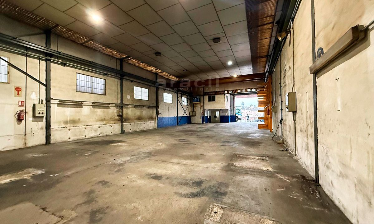 Nave grande en venta en Alcoy 32