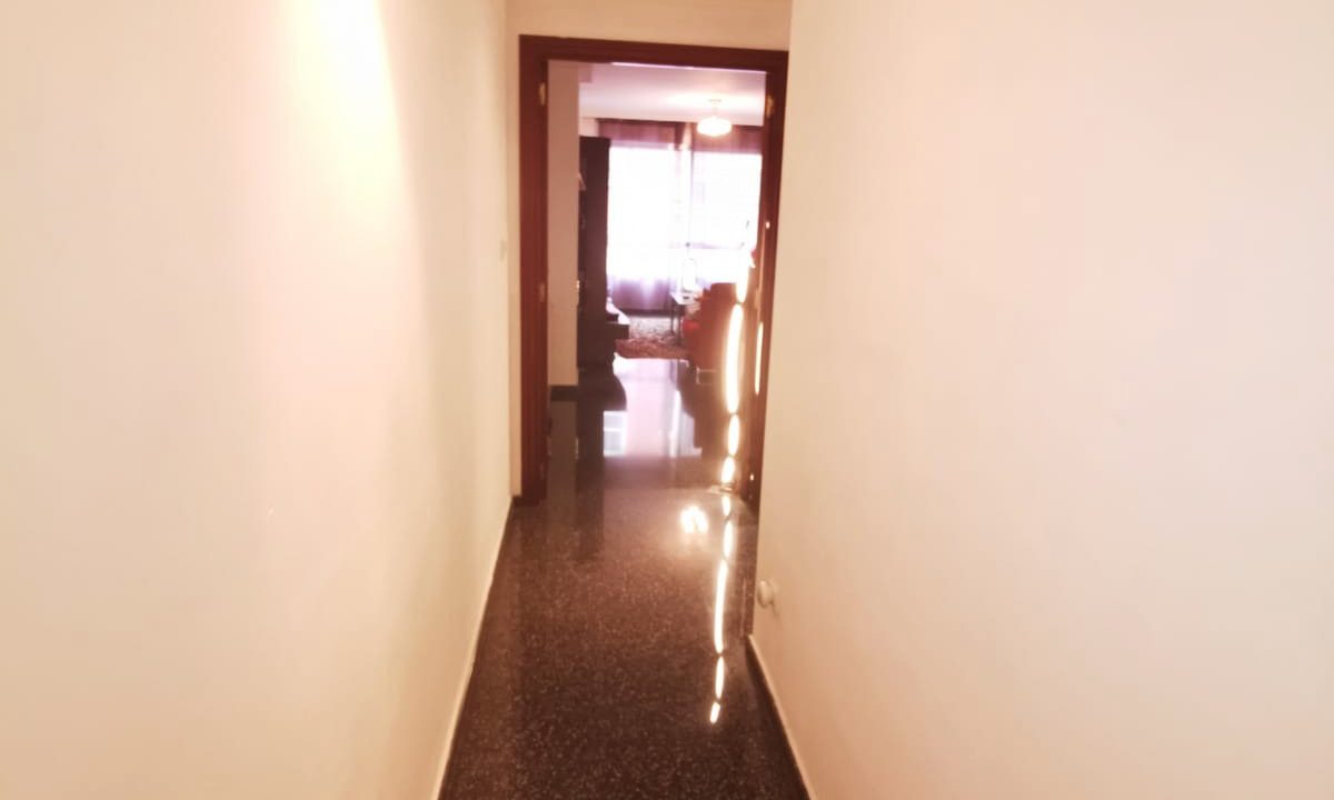 Piso en la Zona norte con terraza en venta 25