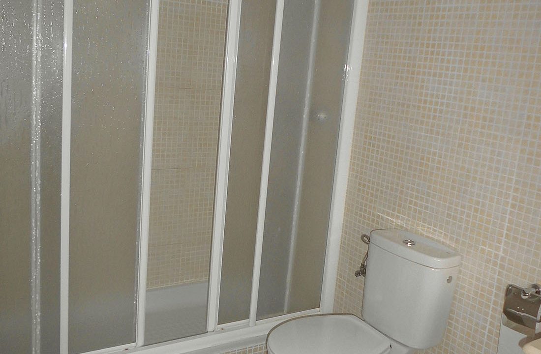 Casa de pueblo en venta con dos plantas 19