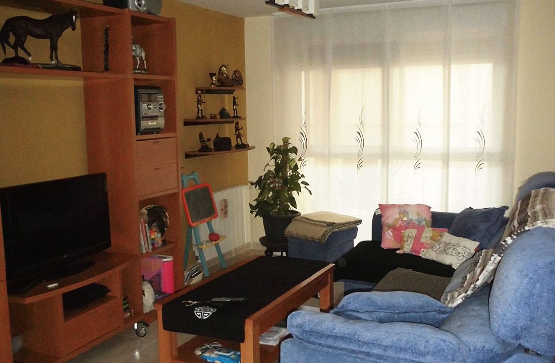 Casa de pueblo en venta con dos plantas 21