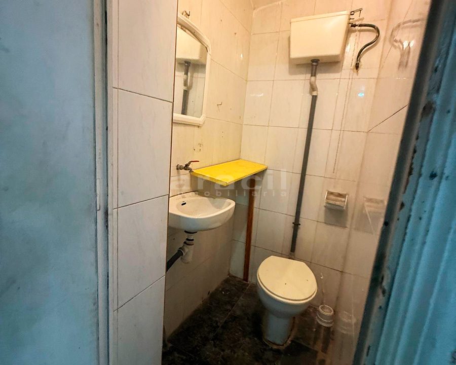 Local chaflan en Santa Rosa en venta 1