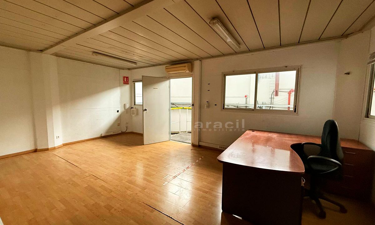 Local chaflan en Santa Rosa en venta 2