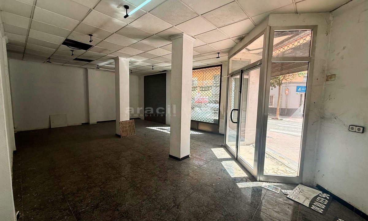 Local chaflan en Santa Rosa en venta 3