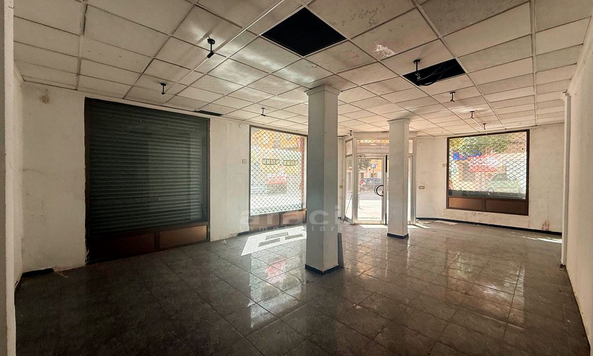 Local chaflan en Santa Rosa en venta 8