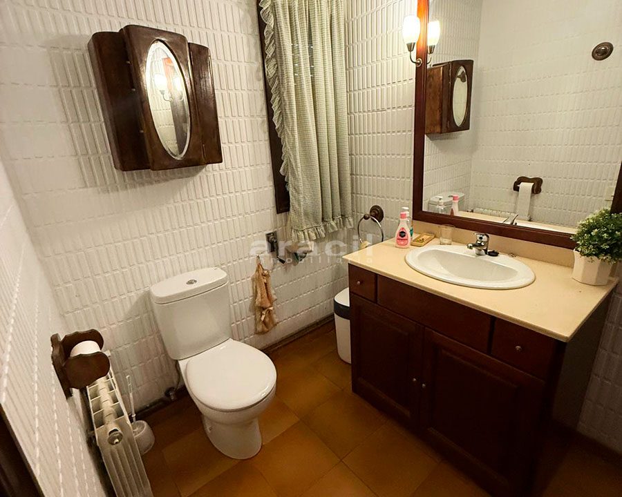 Chalet bonito y espacioso en venta en Bañeres, Valencia 45