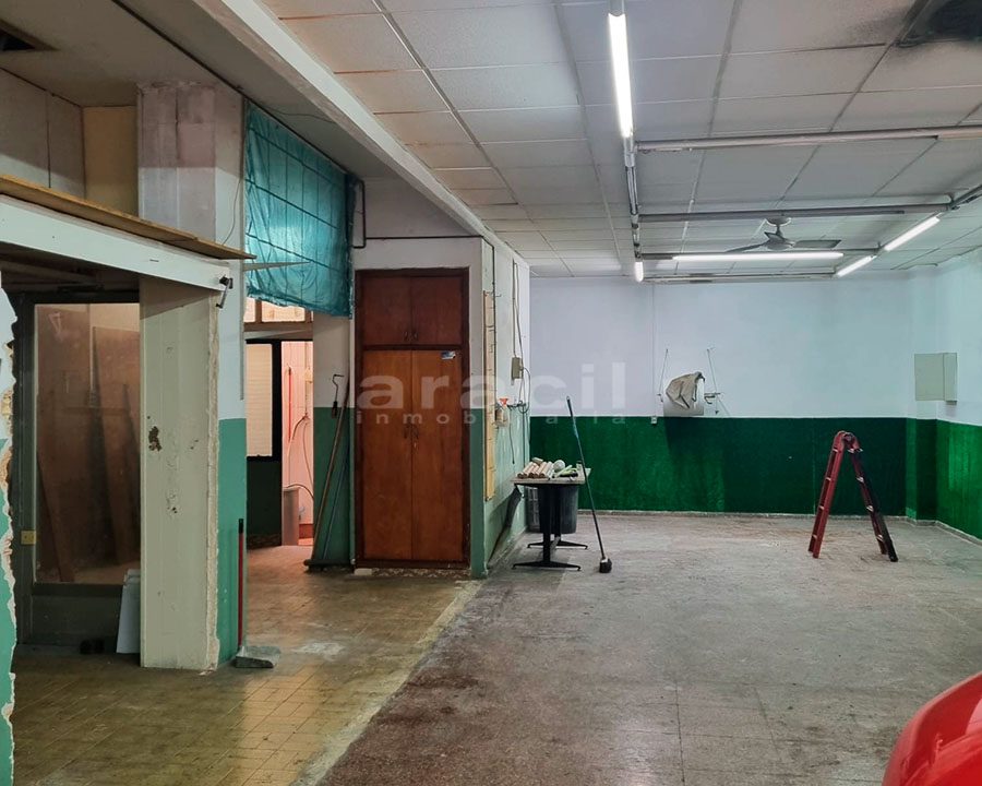 Local espacioso en venta en Alcoy 5