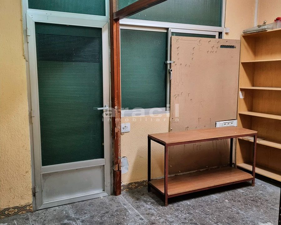 Local espacioso en venta en Alcoy 6