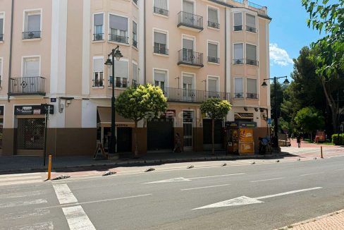 Local comercial en venta en zona transcurrida en Alcoy