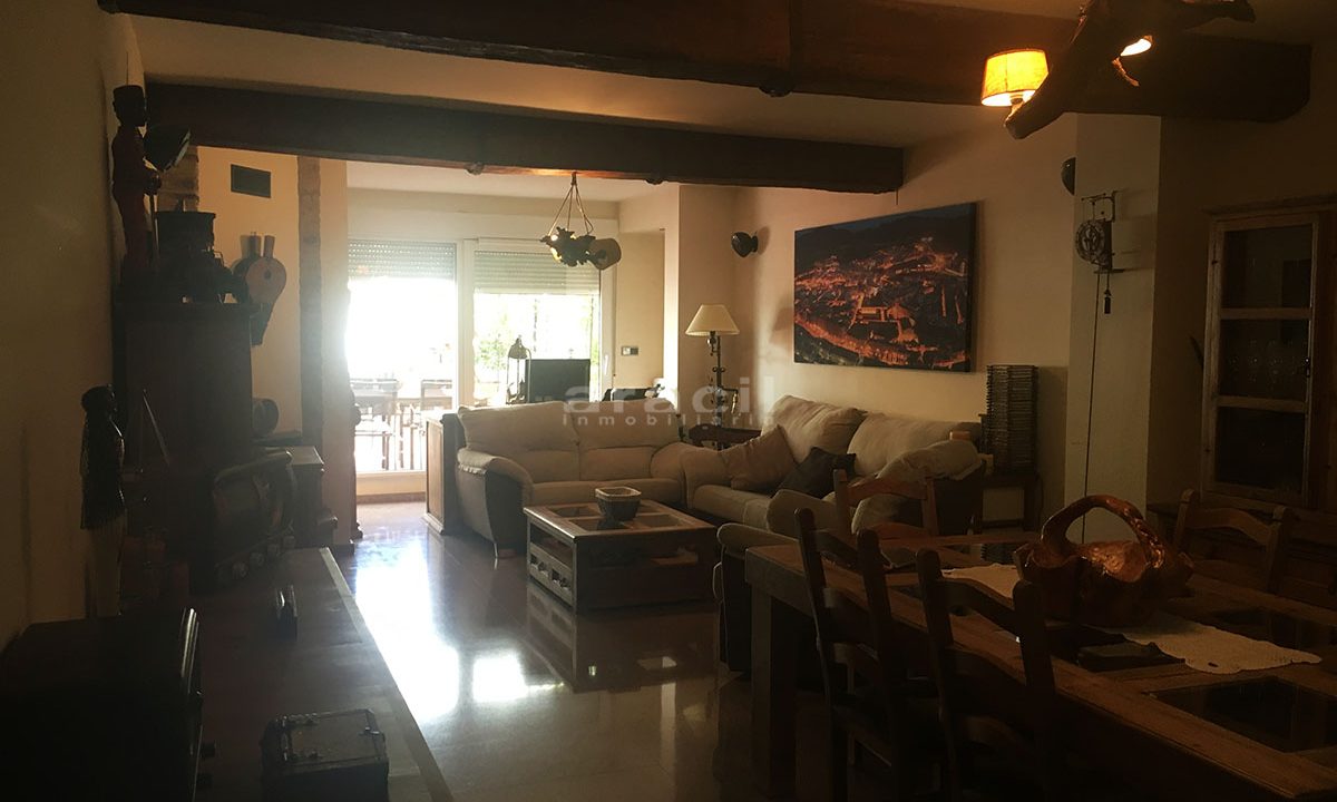 Comprar piso con patio encantador en venta a buen precio en Alcoy 29