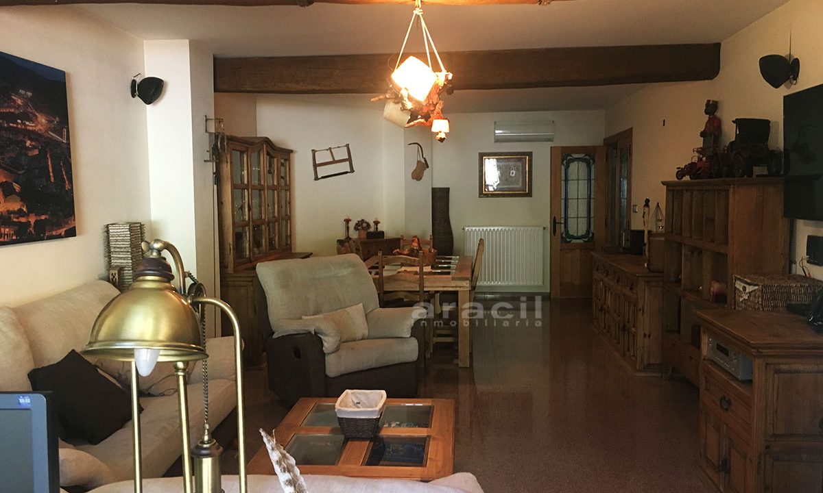 Comprar piso con patio encantador en venta a buen precio en Alcoy 32