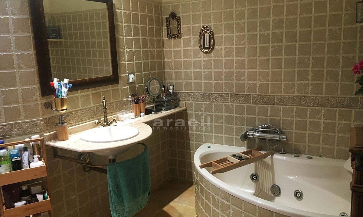 Comprar piso con patio encantador en venta a buen precio en Alcoy 33