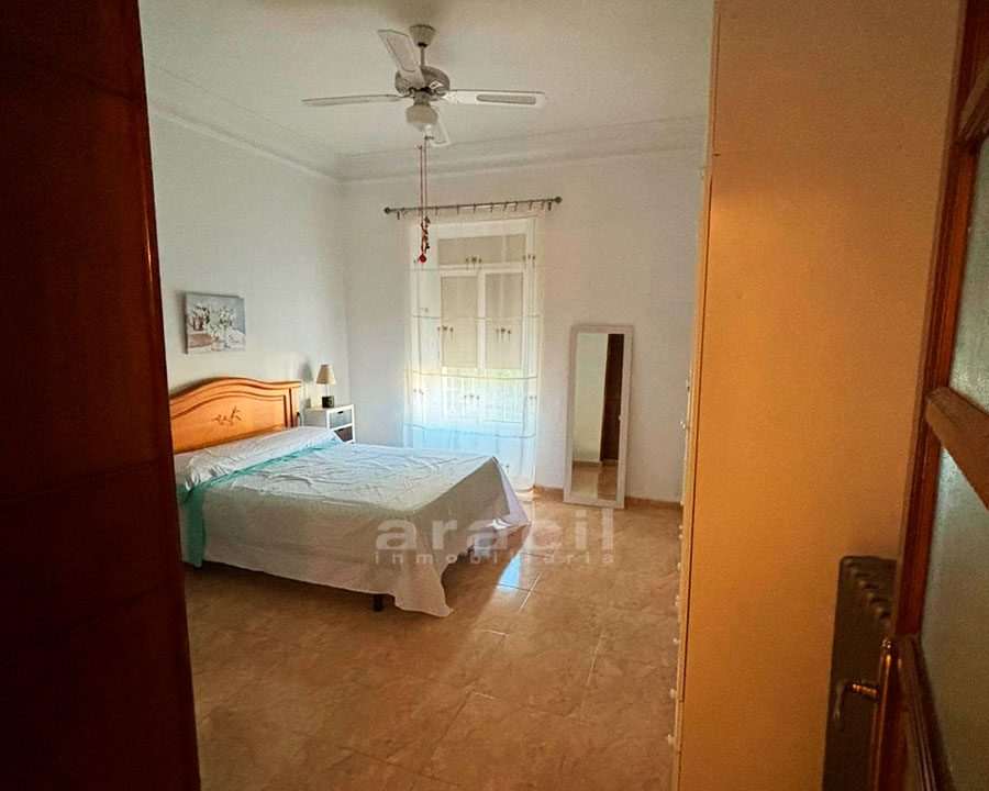 Comprar piso espacioso con terraza grande en venta en Alcoy 10