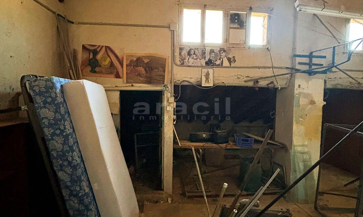 Comprar piso espacioso con terraza grande en venta en Alcoy 17