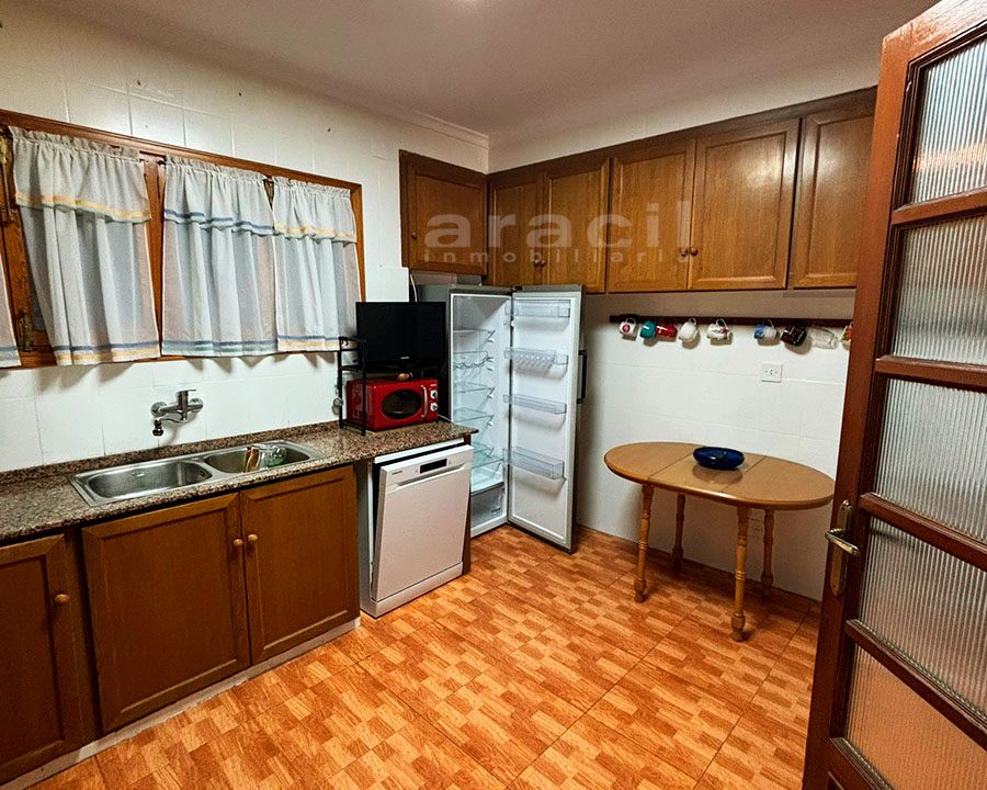 Comprar piso espacioso con terraza grande en venta en Alcoy 18