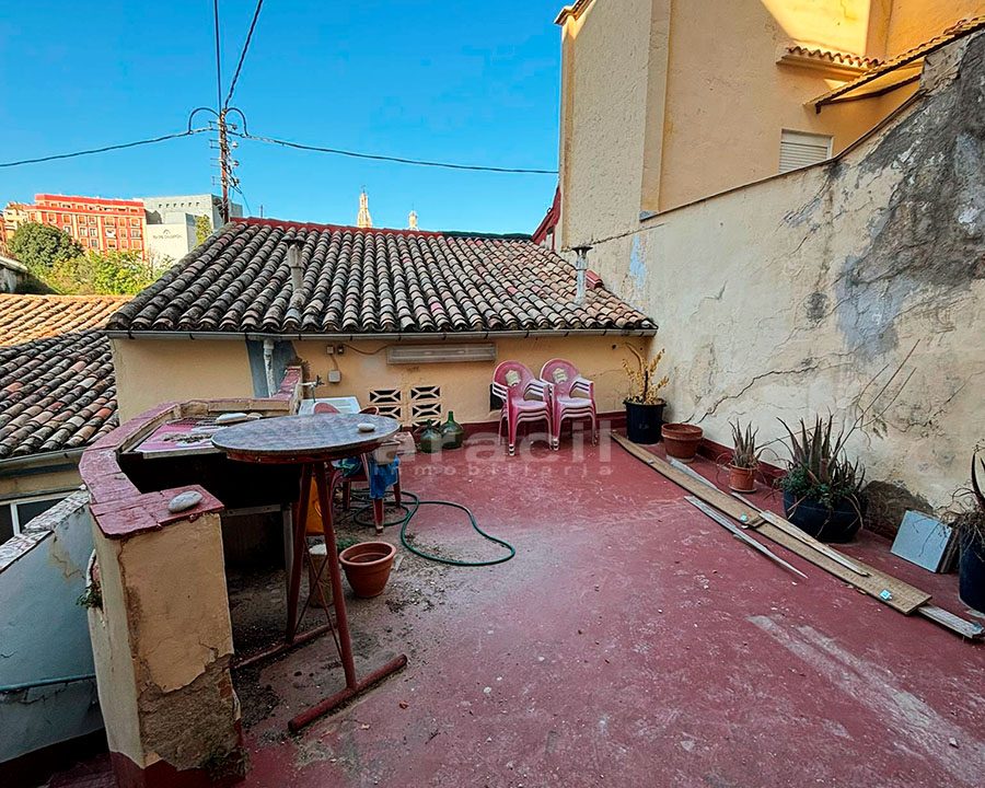 Comprar piso espacioso con terraza grande en venta en Alcoy 24