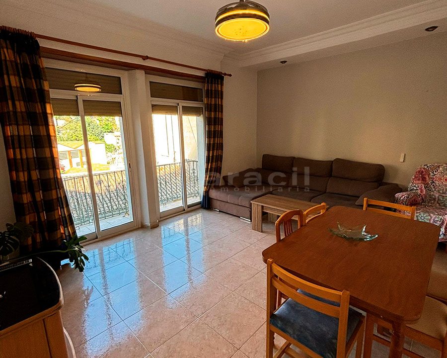 Comprar piso espacioso con terraza grande en venta en Alcoy 29