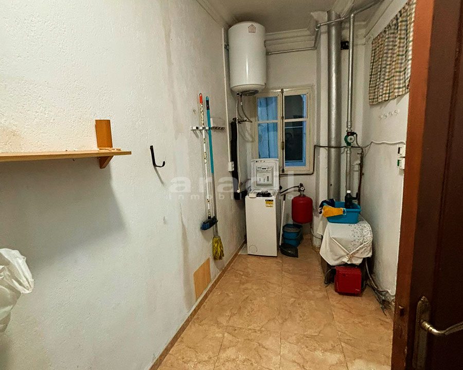 Comprar piso espacioso con terraza grande en venta en Alcoy 4